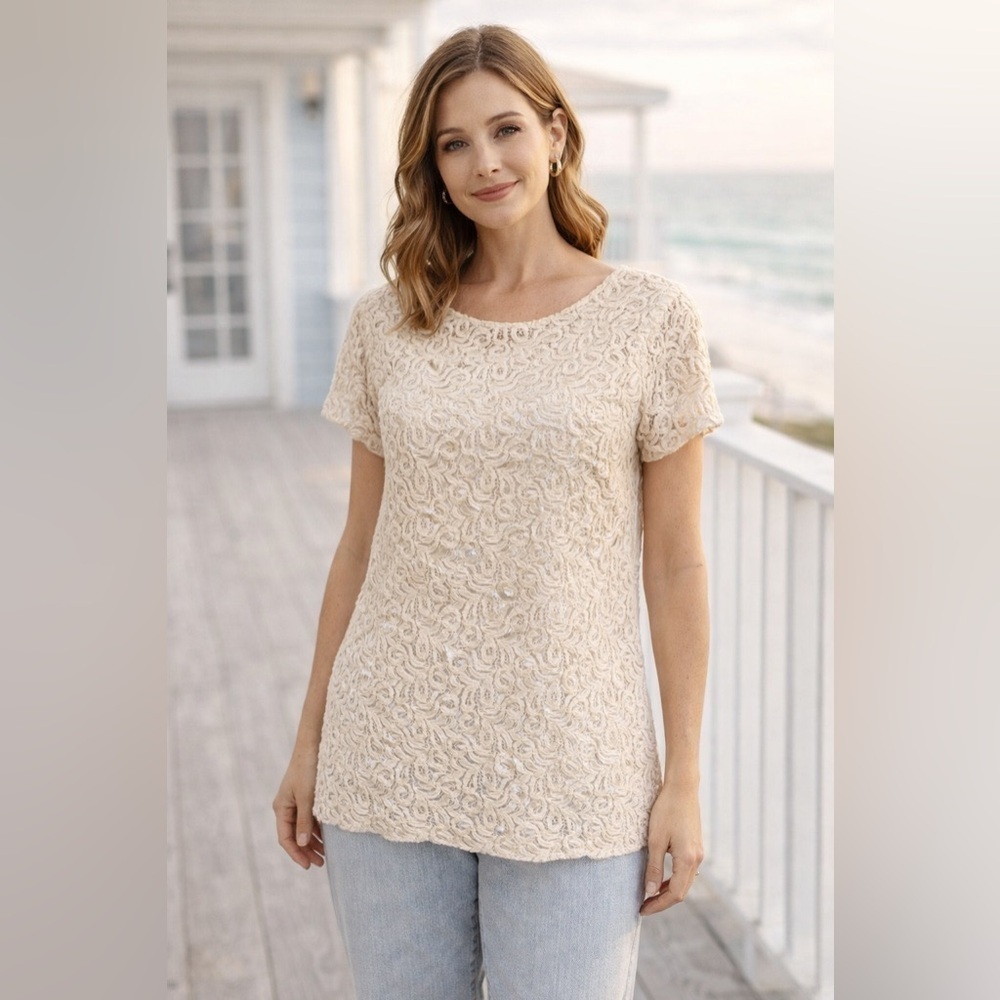 Ann Taylor LOFT Beige Lace M Crochet Blouse Women’s Preppy Modest Ethereal Top